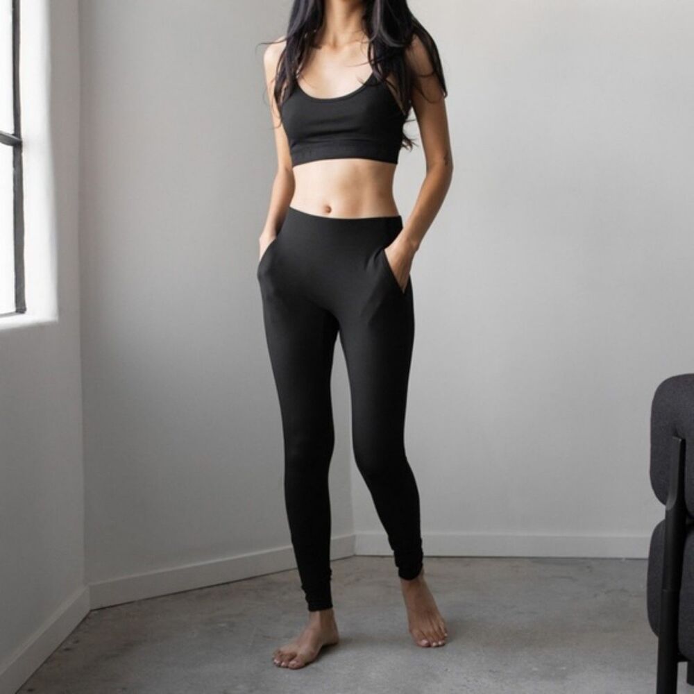 LUNYA Siro Pocket Leggings Size XS in Black